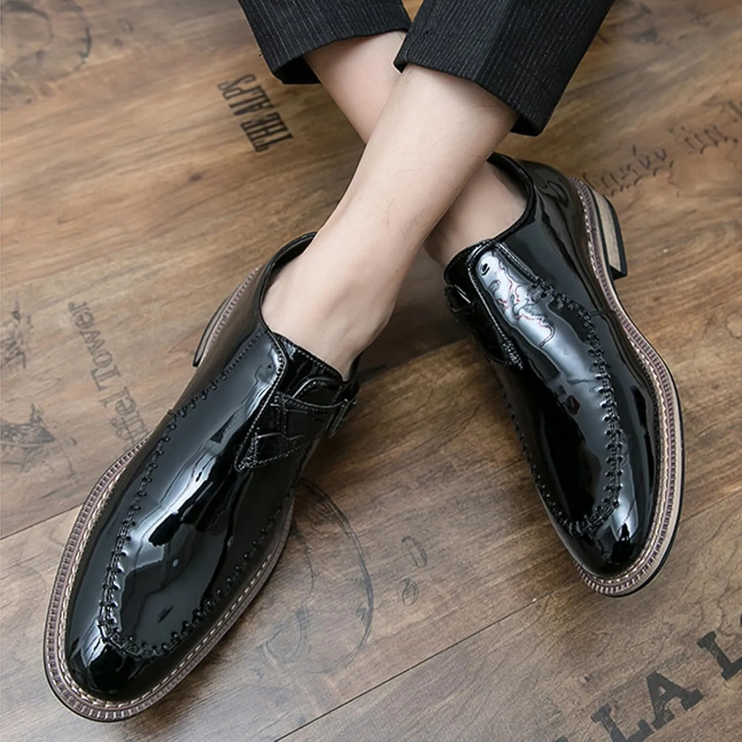 Men's Chunky Heel Oxford Shoes Buckle Pointed Toe Business Dress Shoes Slip On Loafers Brogue Shoes