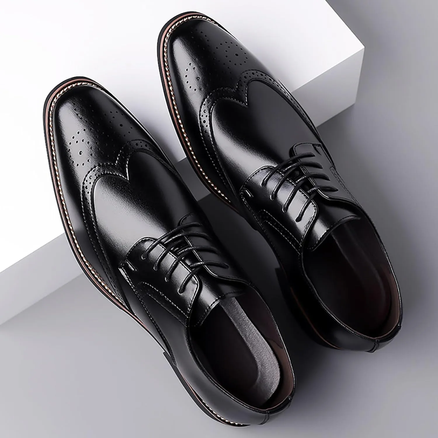 Men's Leather Wingtip Business Dress Oxford Shoes Lace Up Retro Pointed Comfortable Formal Brogue Shoes Wedding Party Derby Shoes