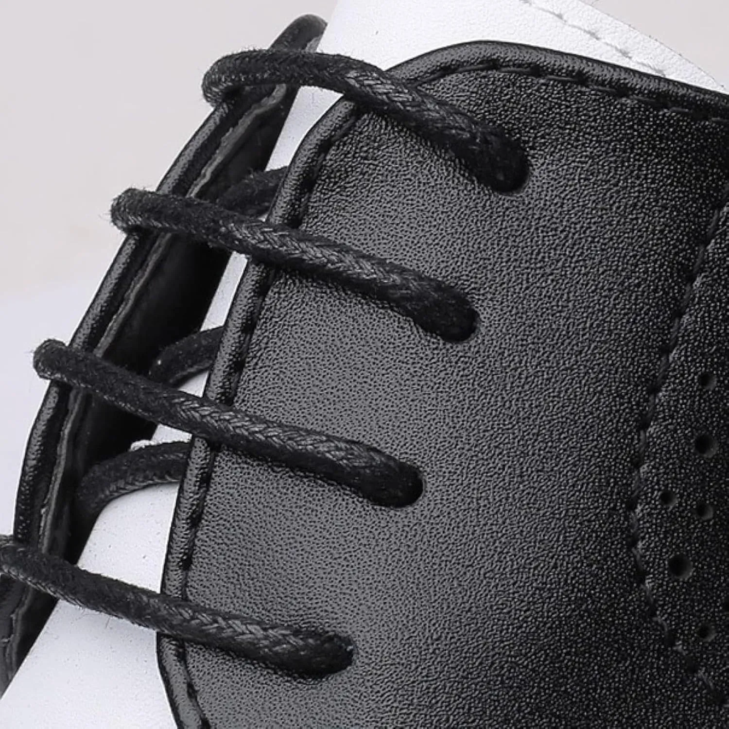 Men's Two Tone Brogue Shoes with Lace up Wingtip Oxfords Comfortable Casual Ball Leather Formal Shoes